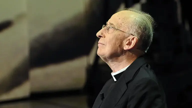 Filosofo e &ldquo;politico&rdquo;, Ruini aveva a cuore l&rsquo;unit&agrave; culturale della Chiesa italiana e universale