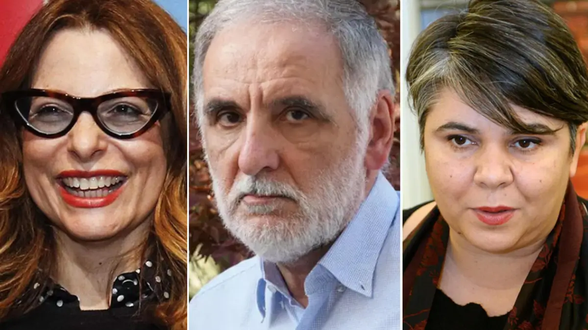In una combo lo scrittore Michele Mari tra le scrittrici Teresa Ciabatti (a sinistra) e Michela Murgia (a destra)
