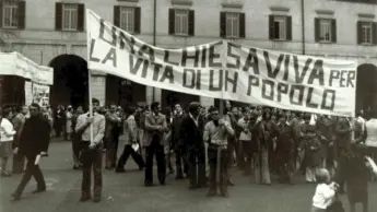 Solo un popolo nel popolo sa affrontare la diossina della falsa informazione