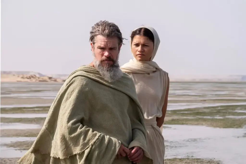 Matt Damon (Odisseo) e Zendaya (Atena) in una scena di &ldquo;Odissea&rdquo; di Christopher Nolan