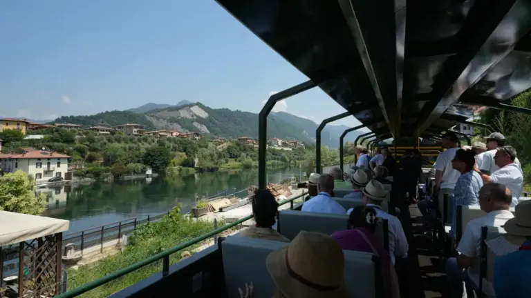 Arrivano le carrozze panoramiche per il turismo ferroviario