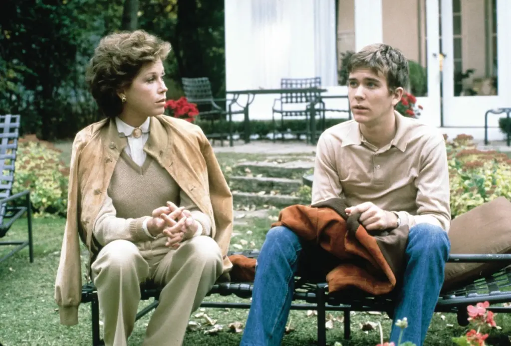 Fotogramma del film “Gente comune” di Robert Redford con Mary Tyler Moore e Timothy Hutton