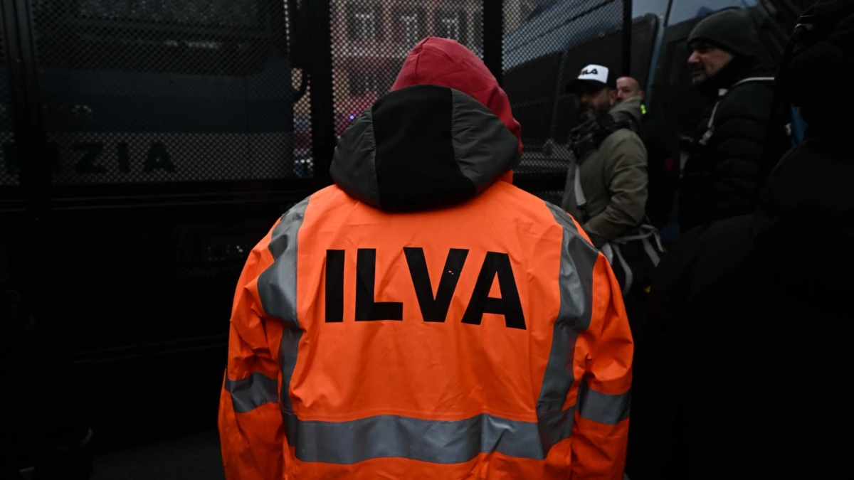 Protesta contro la crisi dell’ex Ilva (foto Ansa)
