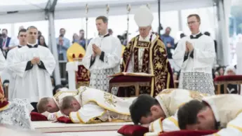 «I lefebvriani sono ipocriti. Hanno voluto lo scisma»