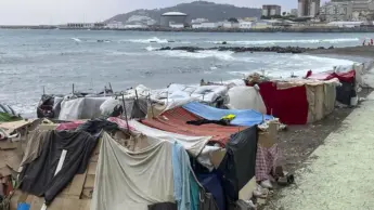 Davanti all’onda dei migranti a Ceuta non chiudiamoci nella paura