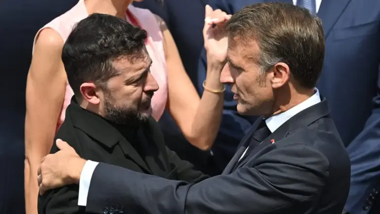 Trump e Macron usano l’Ucraina come merce di scambio
